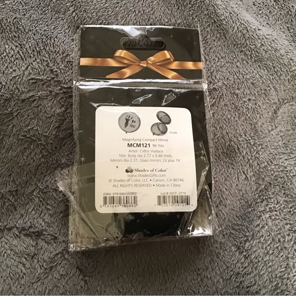 Brand New Compact Mirror - Picture 3 of 3